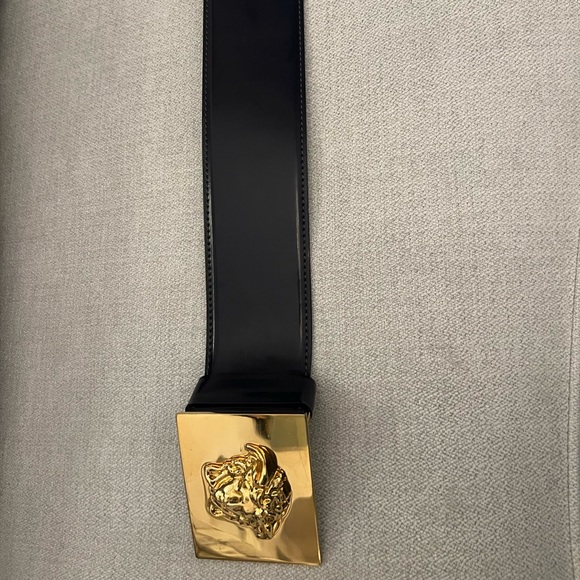 Versace medusa head women’s waist belt - Picture 6 of 7